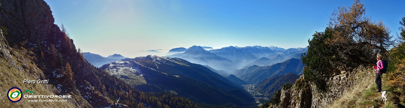 58 Vista sulle Torcole e la vallata di Piazzatorre.jpg